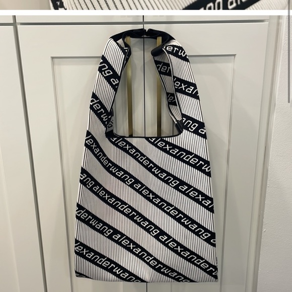 Alexander Wang Knit Jaquard Shopper Tote Bag - Picture 2 of 6